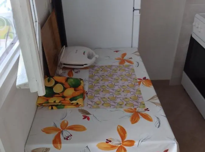 And Hvar Vijola Gostinjska kuća