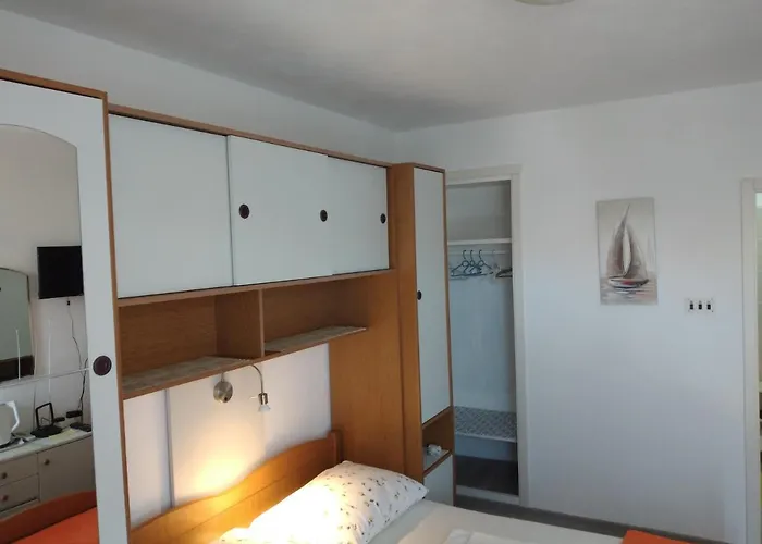 And Hvar Vijola 3* Hvar Town