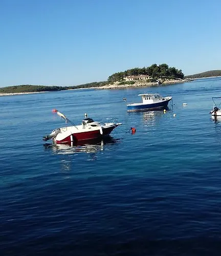 And Hvar Vijola Gostinjska kuća Hvar Town