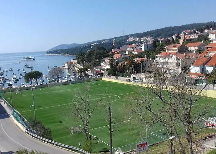 Gostinjska kuća And Hvar Vijola